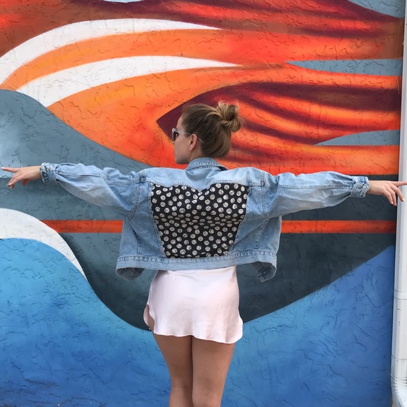 SOLD ✨VINTAGE GUESS DENIM JACKET - Picture 5 of 5